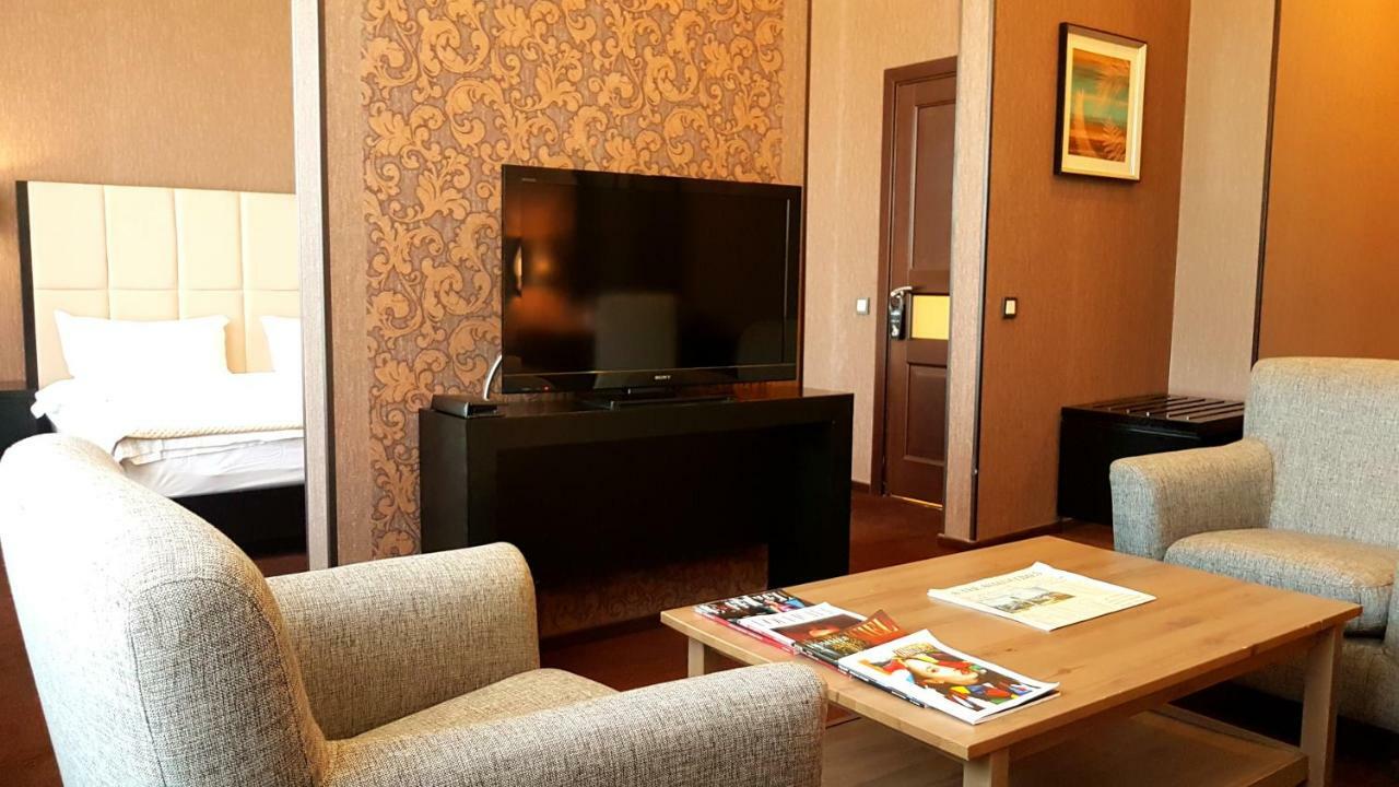 JB hotel Astana Exteriér fotografie